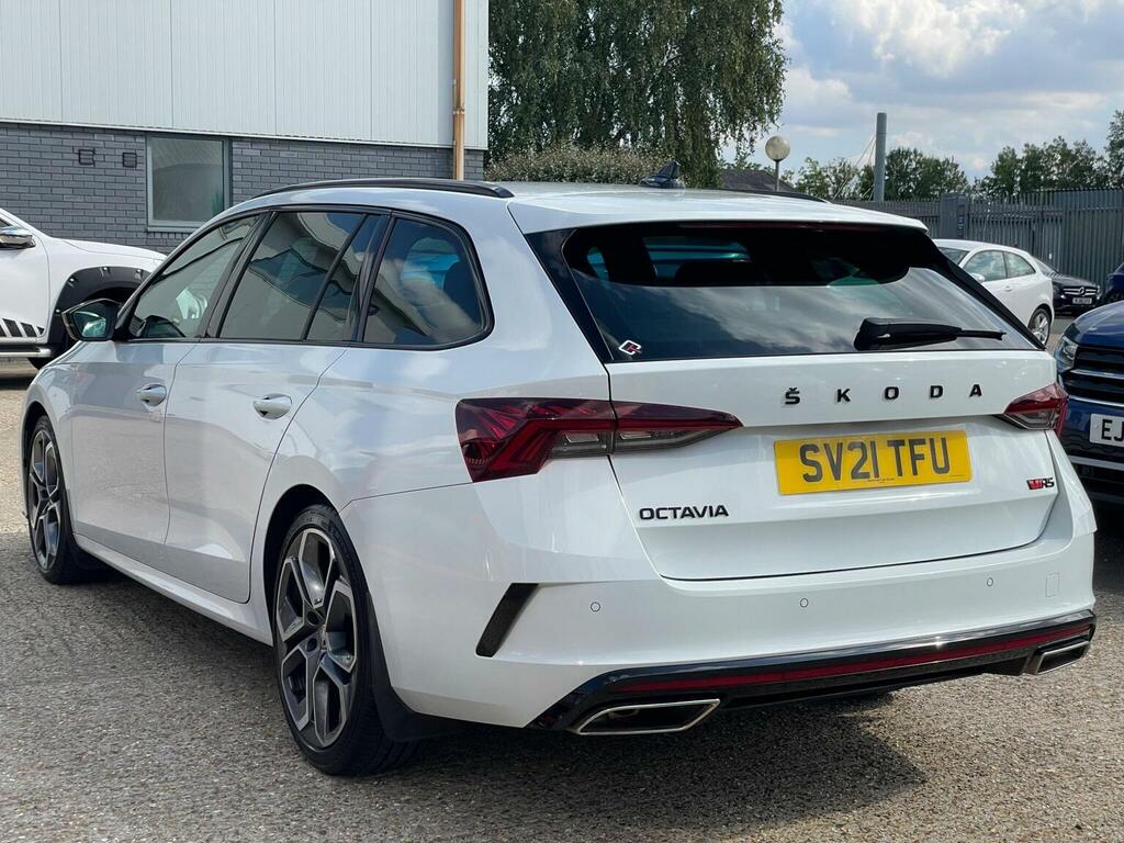 Skoda Octavia Estate 2.0 Tsi Vrs Dsg Euro 6 Ss 202121 SV21TFU White #4