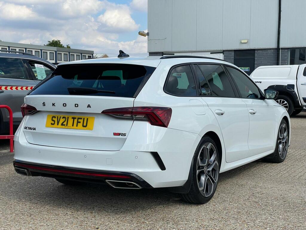 Skoda Octavia Estate 2.0 Tsi Vrs Dsg Euro 6 Ss 202121 SV21TFU White #6