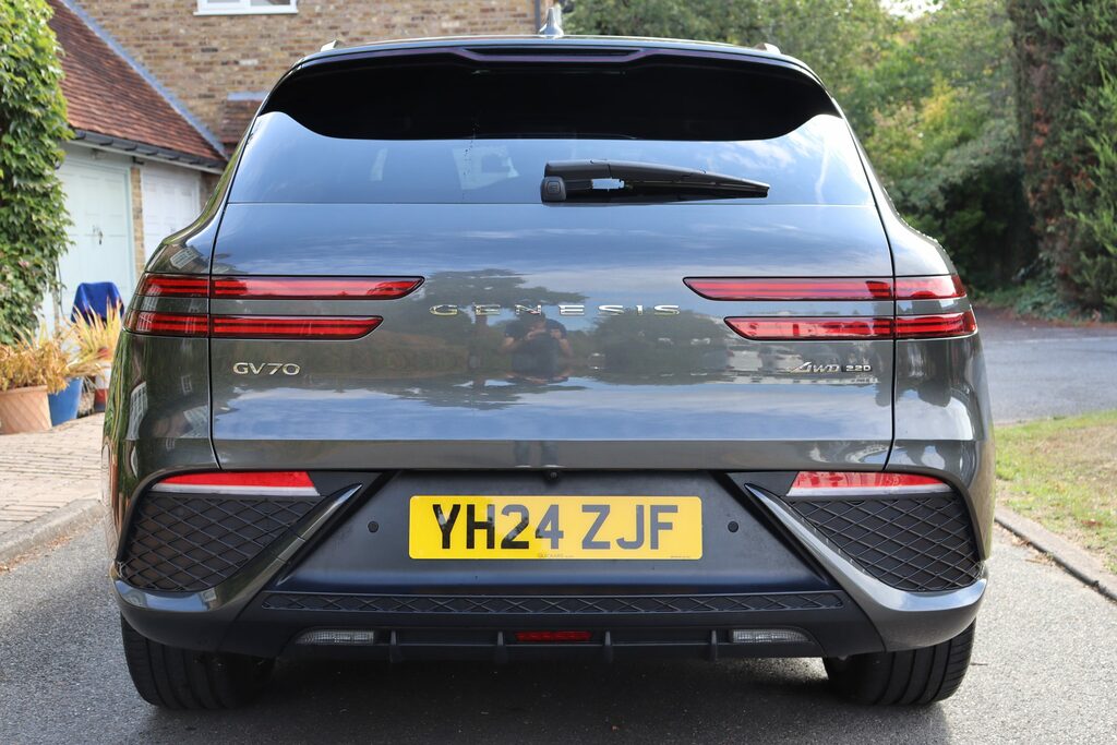 Genesis GV70 2.2D Sport 4Wd Grey #6