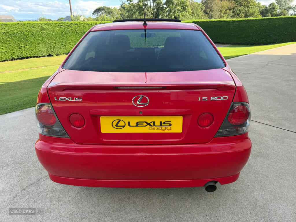 Lexus IS 2.0 200 Se Silver #4