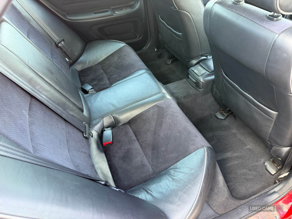 Lexus IS 2.0 200 Se Silver #13
