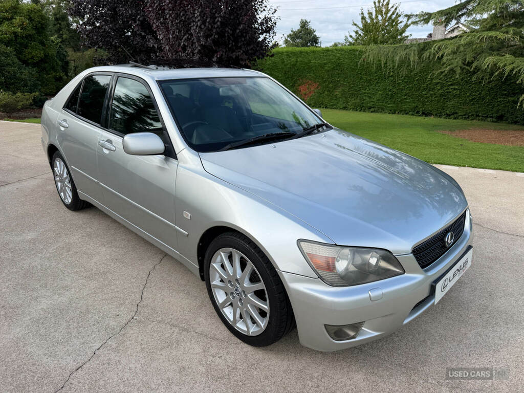 Lexus IS 200 2.0 Sport Silver #6