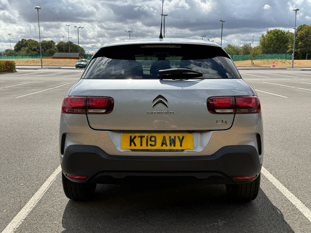Citroen C4 Cactus 1.5 L 1.5 Bluehdi Flair Hatchback Manua Grey #6