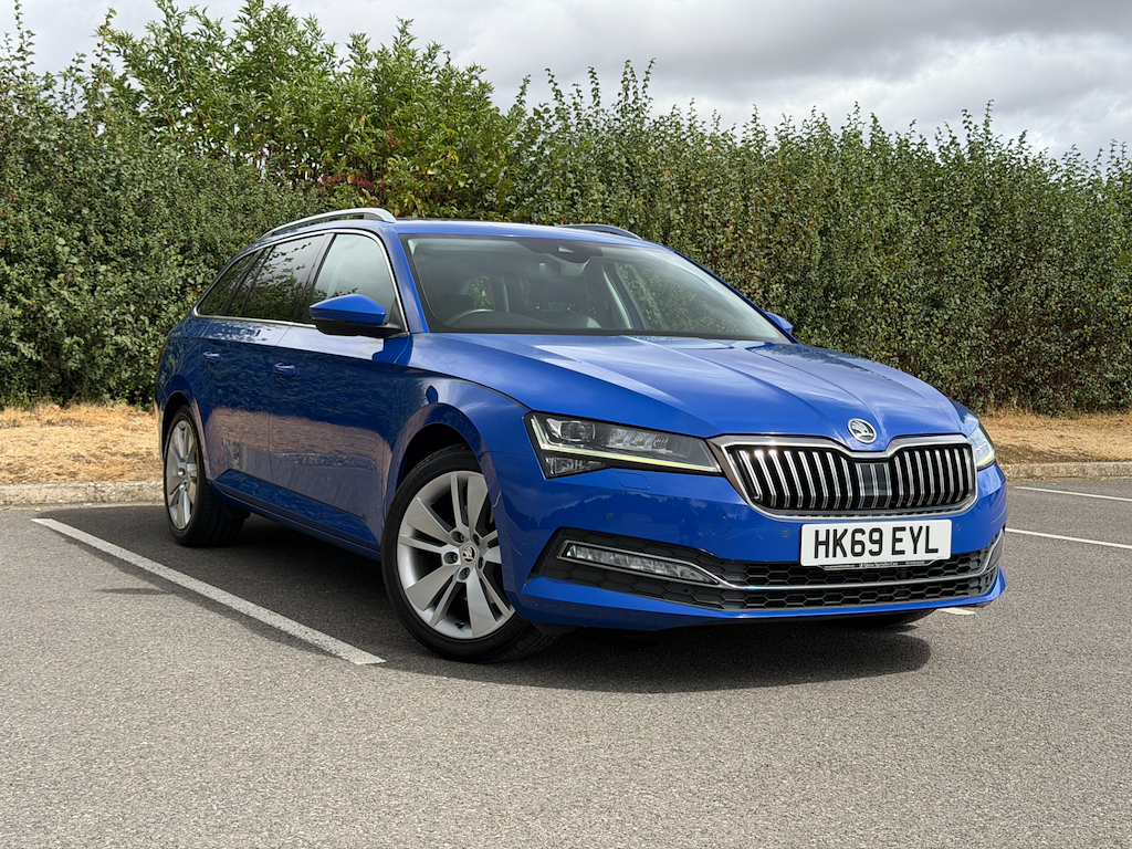 Skoda Superb 1.5 L 1.5 Tsi Act Se L Estate Eu Blue