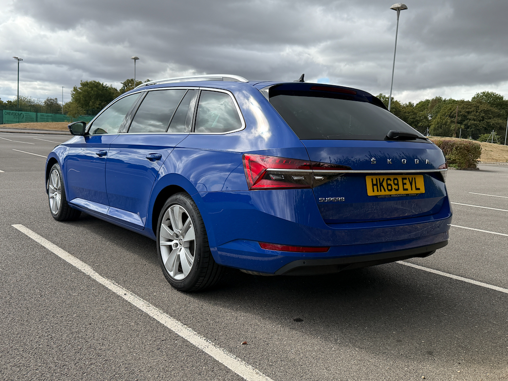 Skoda Superb 1.5 L 1.5 Tsi Act Se L Estate Eu Blue #5