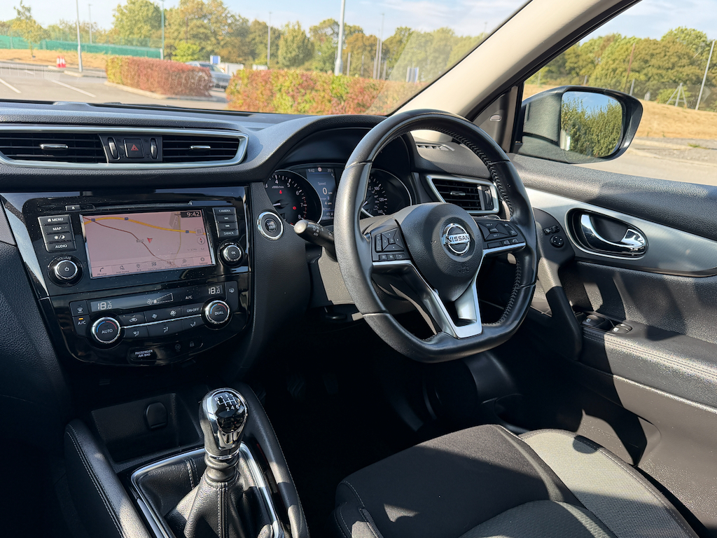 Nissan Qashqai Suv 1.2 Dig-t N-connecta Euro 6 Ss 201867 Grey #11