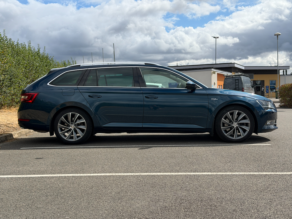 Skoda Superb Superb Se L Executive Tdi Black #8
