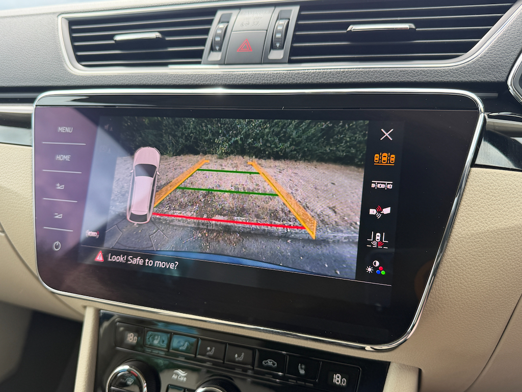 Skoda Superb Superb Se L Executive Tdi Black #16