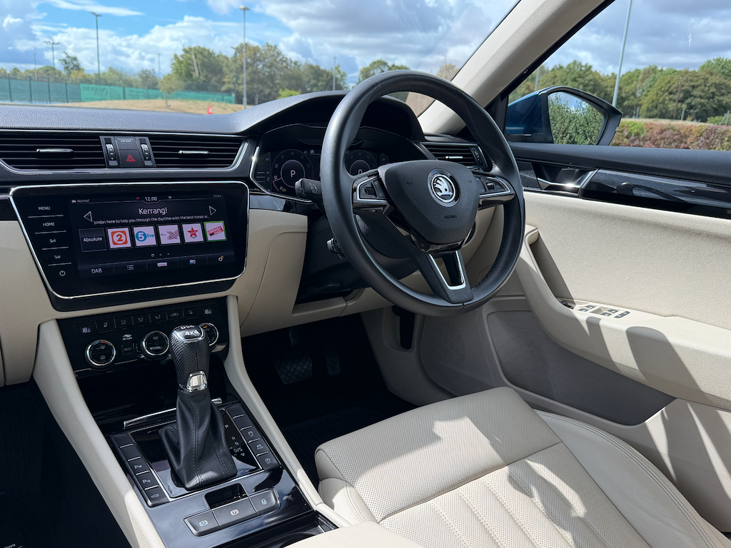 Skoda Superb Superb Se L Executive Tdi Black #10