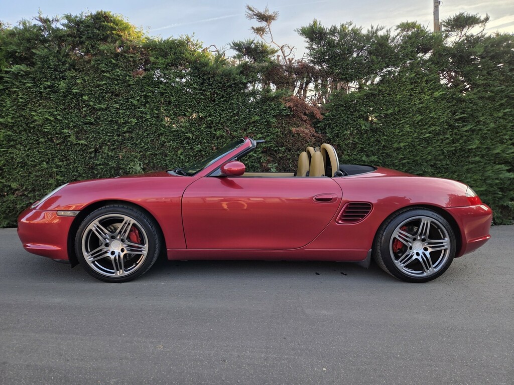 Porsche Boxster Spyder Silver #8