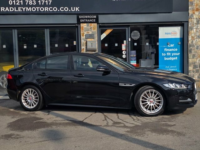 Jaguar XE 2017 2.0D R-sport Saloon Euro 6 Black #2