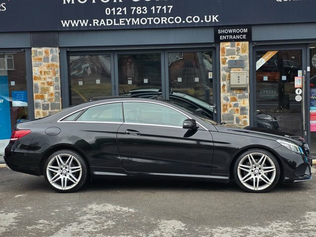 Mercedes-Benz E Class 2016 2.0 E200 Amg Line Edition Coupe G- BV66YVB Black #4