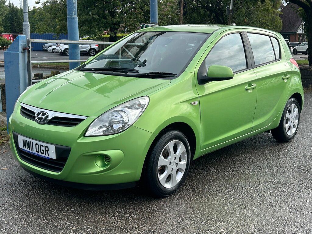 Hyundai I20 Comfort Red #1