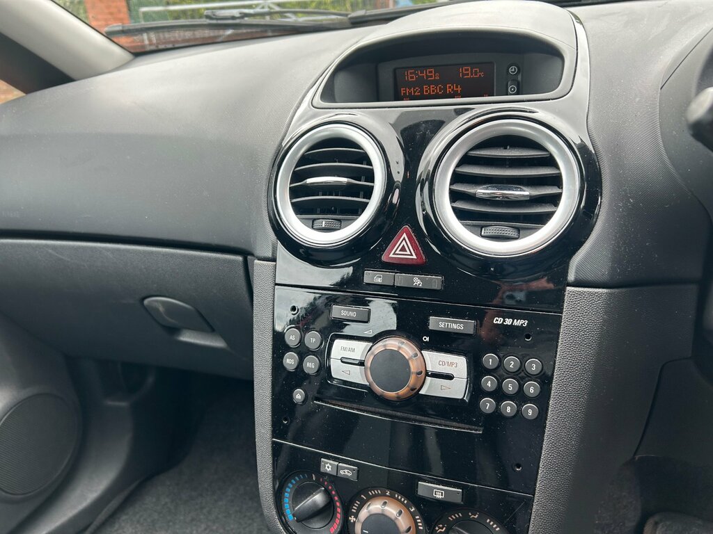 Vauxhall Corsa Active Plus Cdti Black #17