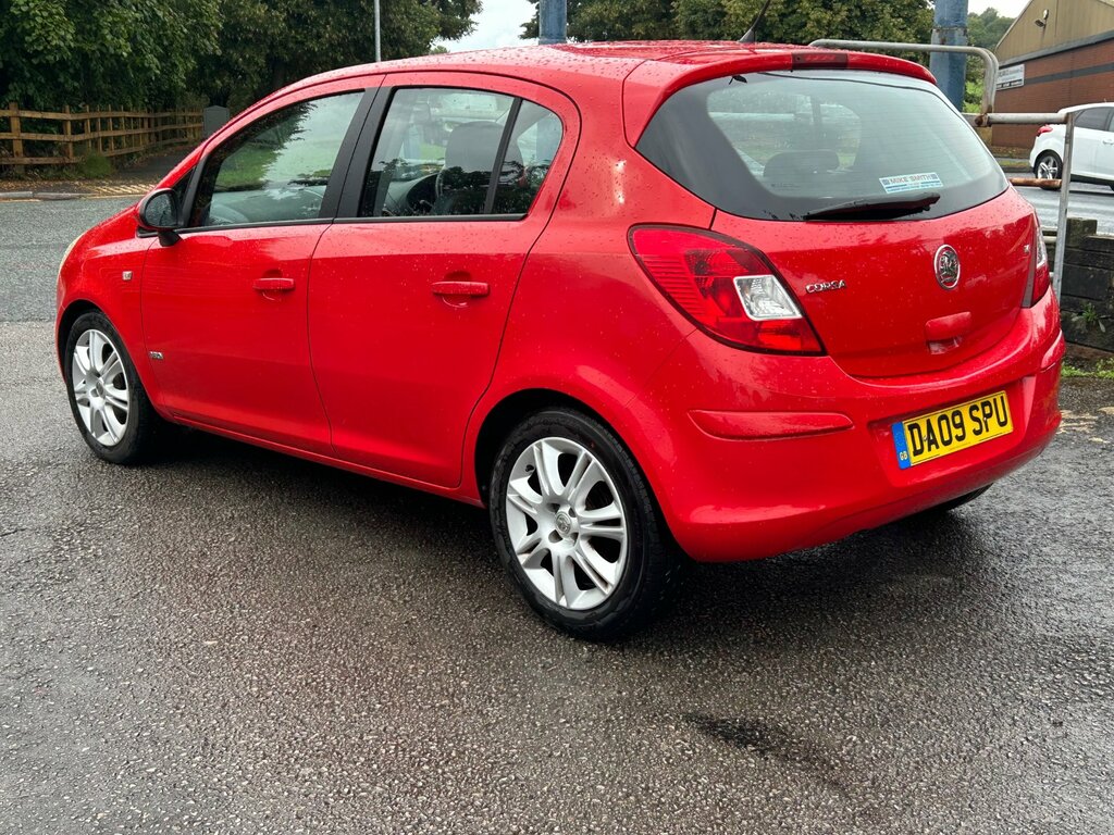 Vauxhall Corsa 1.4I 16V Design Hatchback A Red #3