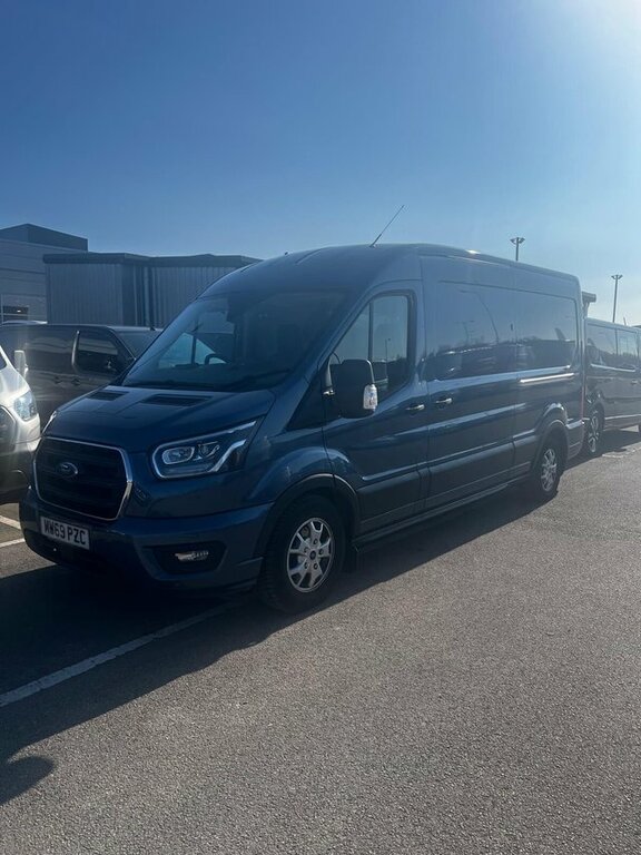 Ford Transit Custom 2019 2.0 350 Ecoblue Limited Panel Van MW69PZC Blue