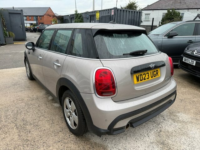 Mini Hatch 2023 1.5 Cooper Classic Hatchback Manua Grey #2