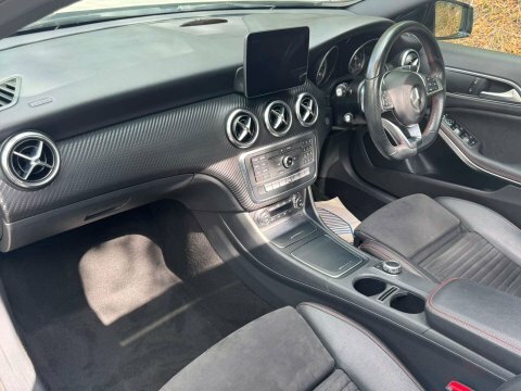 Mercedes-Benz A Class 2.1 A 200 WP18WLG White #2