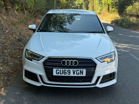 Audi A3 1.6 A3 Sportback GU69VGN White #6