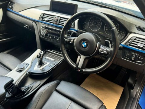BMW 3 Series 2.0 320D Xdrive YE64KGZ Blue #5