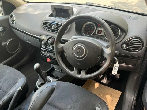 Renault Clio 1.2 Dynamique Tomtom Euro 5 Red #4