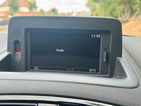 Renault Clio 1.2 Dynamique Tomtom Euro 5 Red #31