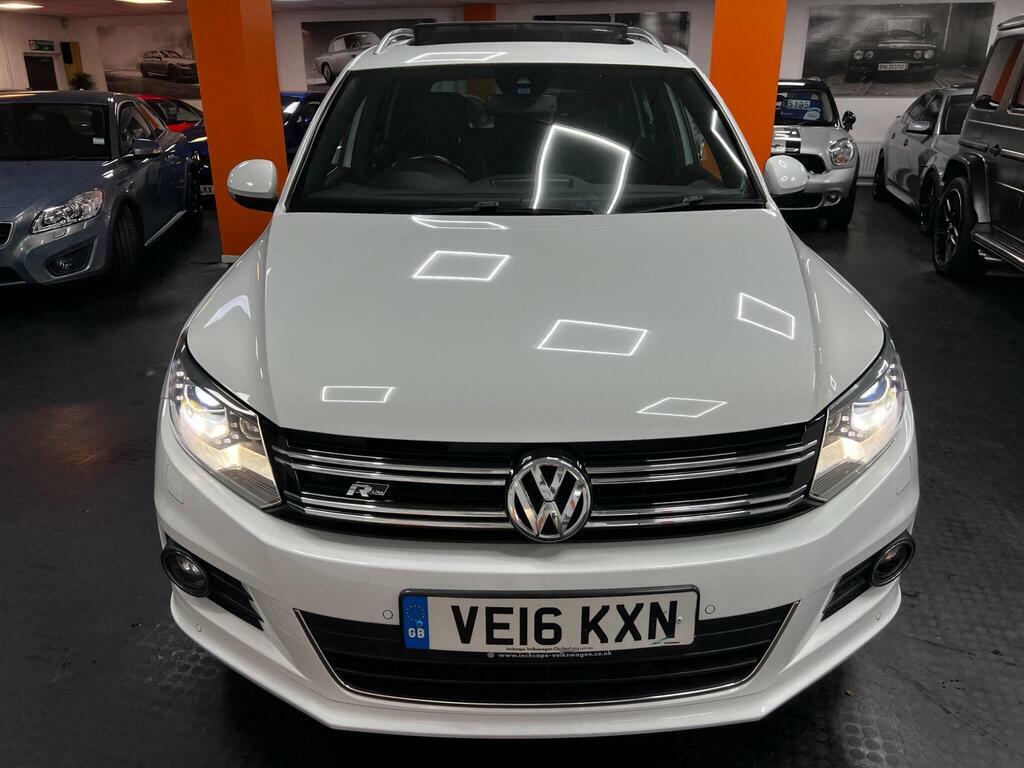Volkswagen Tiguan 2.0 Tdi Bluemotion Tech R-line Edition Dsg 4Wd Eur White #2