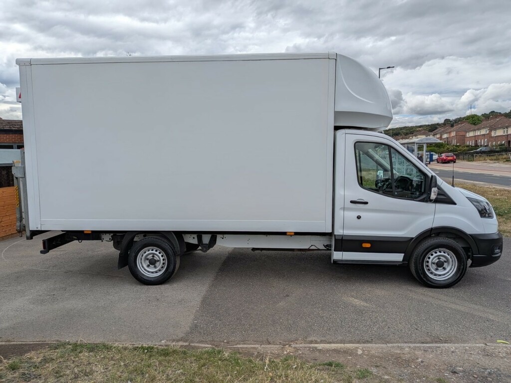 Ford Transit Custom Chassis Cab Luton 2.0 350 Ecoblue Leader 2020 YT70VHH White #6