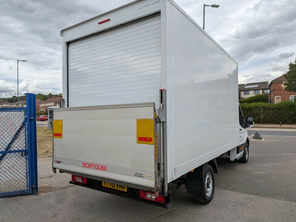 Ford Transit Custom Chassis Cab Luton 2.0 350 Ecoblue Leader 2020 YT70VHH White #4