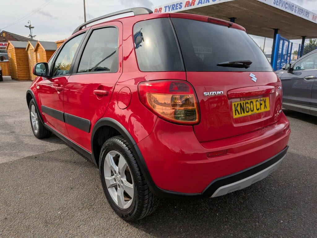 Suzuki SX4 Suv 1.6 Sz5 2010 Red #3