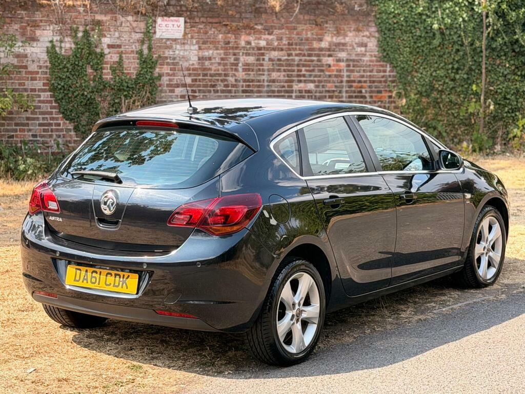 Vauxhall Astra Hatchback 1.6 16V Se Euro 5 201262 Silver #10