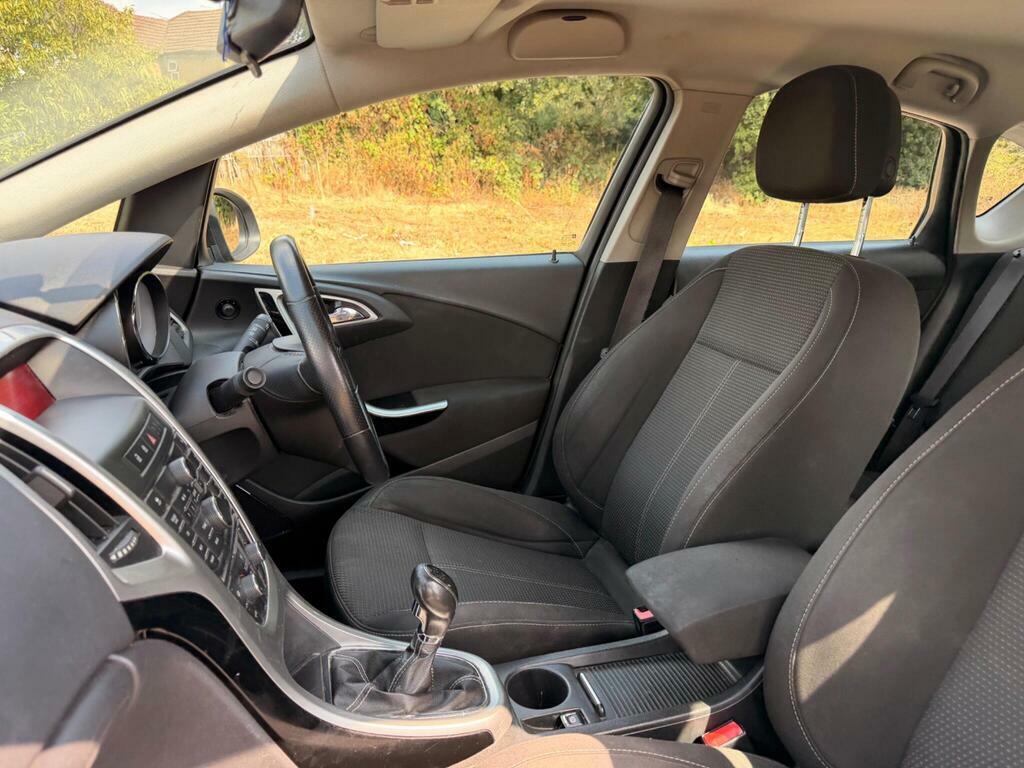 Vauxhall Astra Hatchback 1.6 16V Se Euro 5 201262 Silver #17