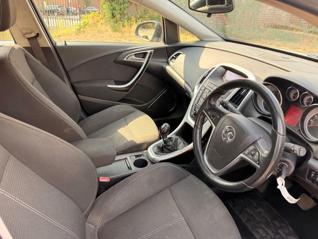 Vauxhall Astra Hatchback 1.6 16V Se Euro 5 201262 Silver #34