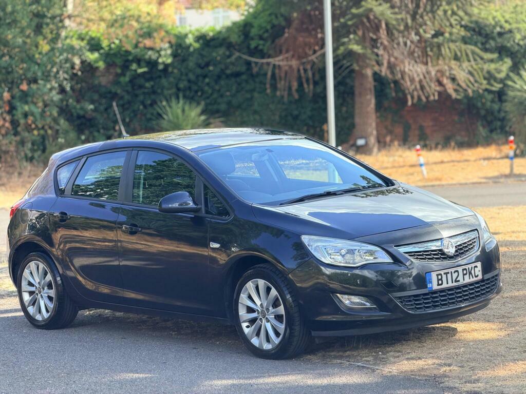 Vauxhall Astra 1.4 16V Active Euro 5 BT12PKC Black #2