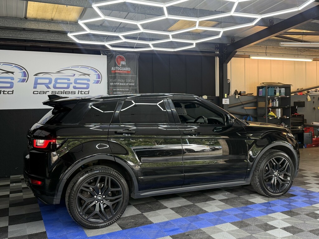 Land Rover Range Rover Evoque 2.0 Td4 Hse Dynamic 2018 SA18WHG Black #4
