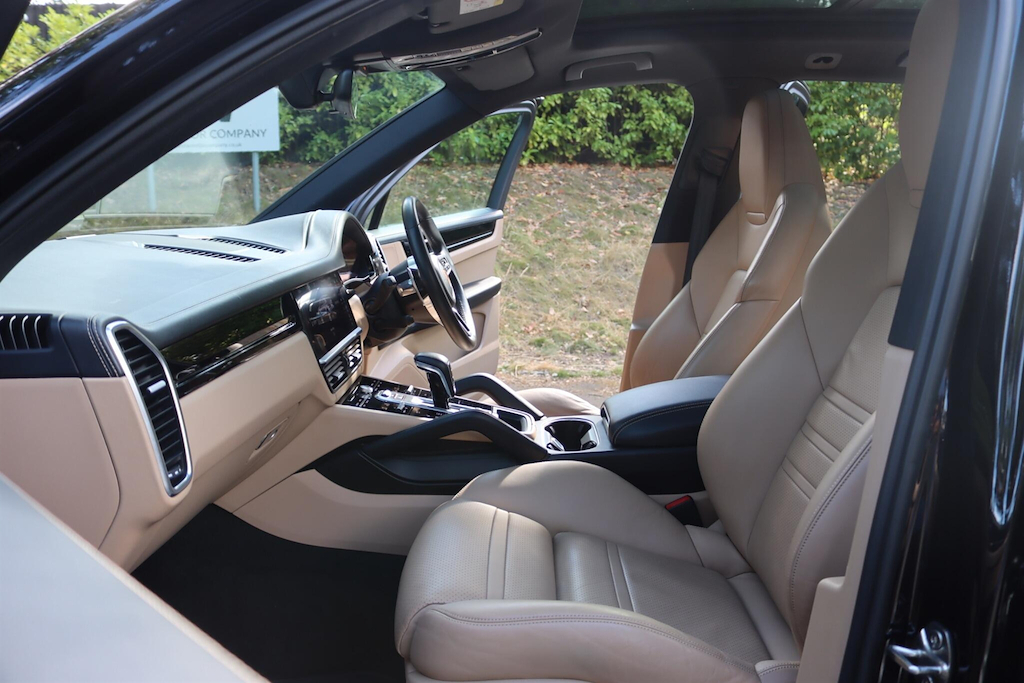 Porsche Cayenne 2.9T V6 S Tiptronics 4Wd Euro 6 Ss Black #3