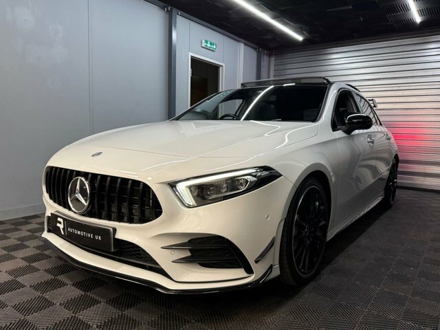 Mercedes-Benz A Class 2.0 A35 Amg Edition Premium Plus Hatchback P White #3