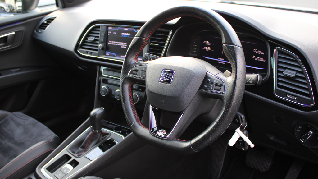 Seat Leon 1.5 Tsi Evo 150 Fr Black Edition Dsg Drive Modes, DE70PDZ White #4