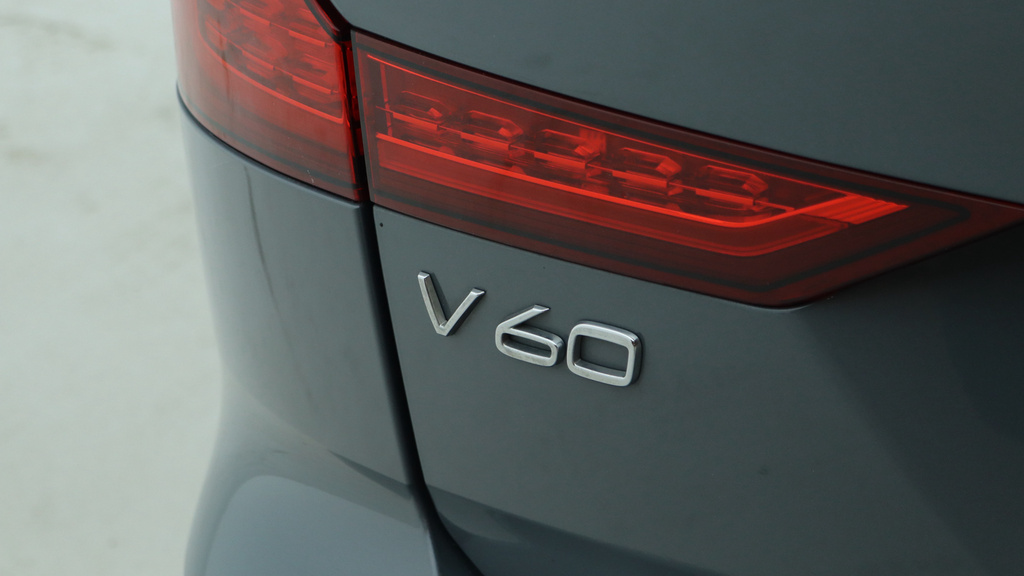Volvo V60 Plus Blue #37
