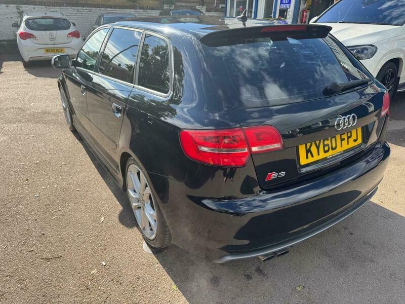 Audi S3 2.0 Tfsi Sportback Quattro Black #4