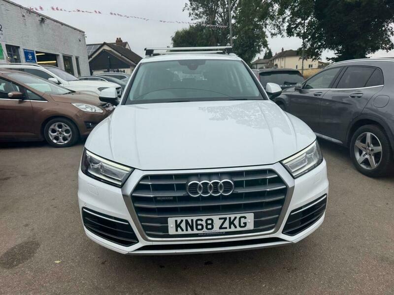 Audi Q5 2.0 Tdi 40 Sport KN68ZKG White #4