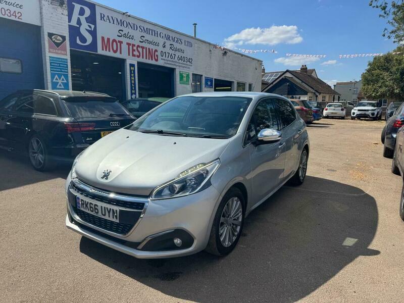 Peugeot 208 1.6 Bluehdi Allure Euro Silver