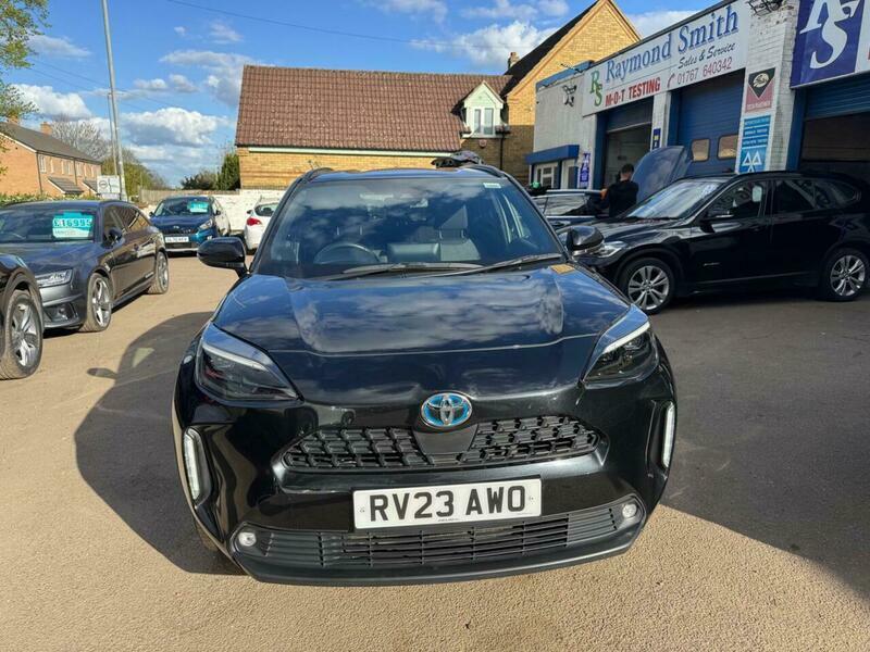 Toyota Yaris 1.5 Vvt-h Design E-cvt RV23AWO Black #2