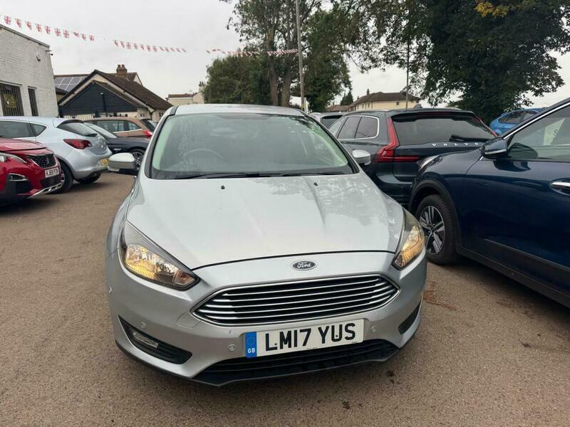 Ford Focus 1.5 Tdci Zetec Edition LM17YUS Silver #4