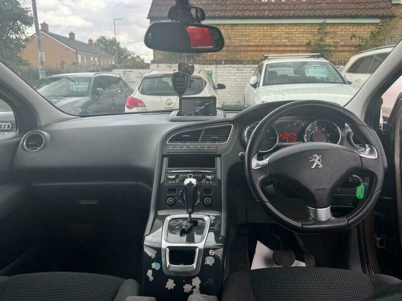 Peugeot 5008 Active Grey #28