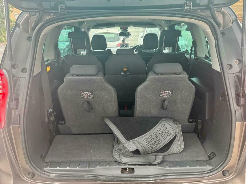 Peugeot 5008 Active Grey #13
