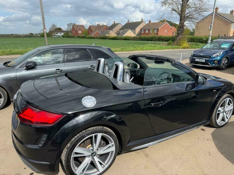 Audi TT S Line Black #9