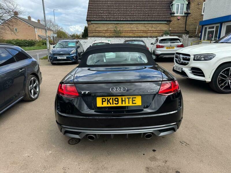 Audi TT 2.0 Tfsi 45 S Black #4