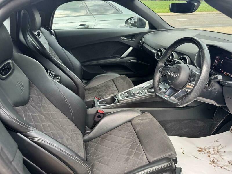 Audi TT S Line Black #7