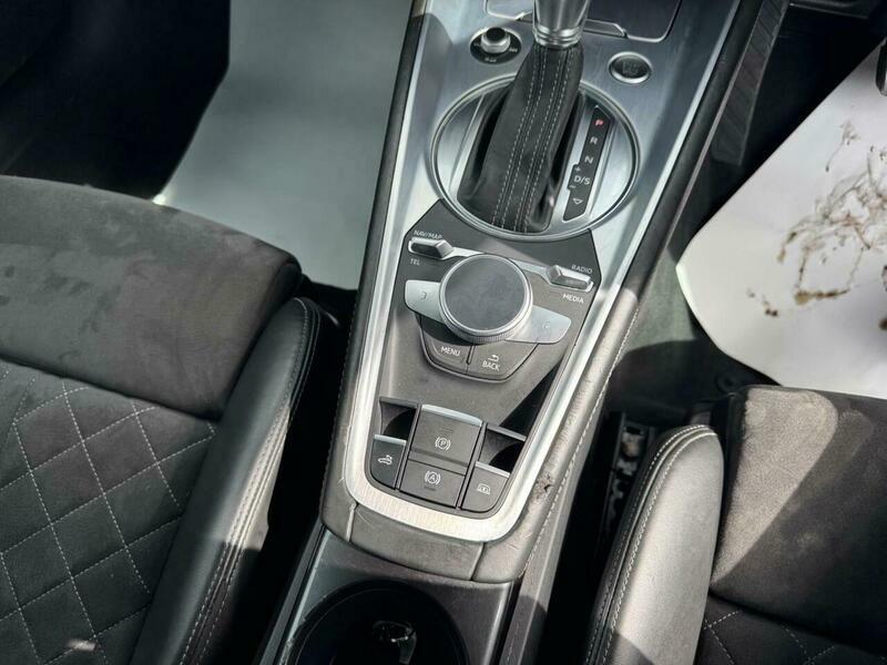 Audi TT S Line Black #12